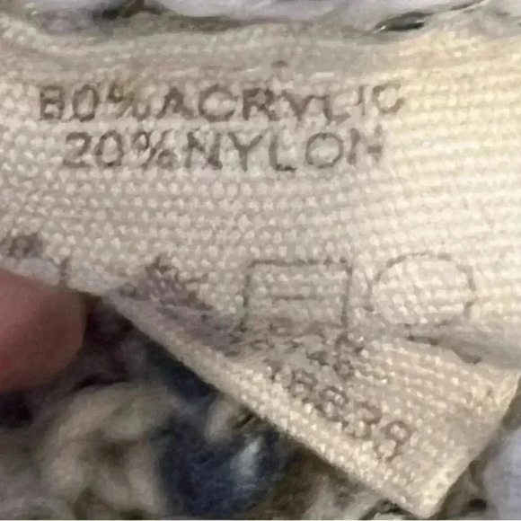 Mystree oversized small V-Neck knit Sweater - Picture 7 of 9